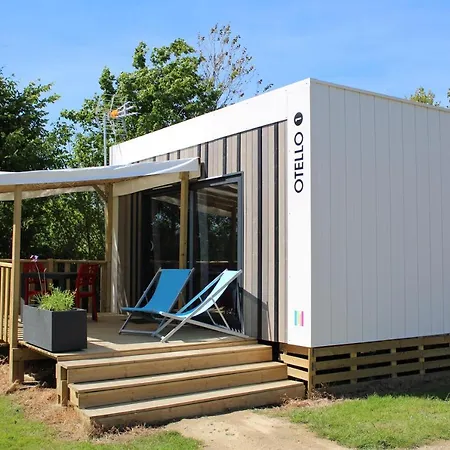 Camping Au Pre De L'Etang Sainte-Foy  Exterior photo